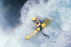米兰-混沌竞技场30分钟跨界困局，宁王、哈登与阿森纳的巅峰对决